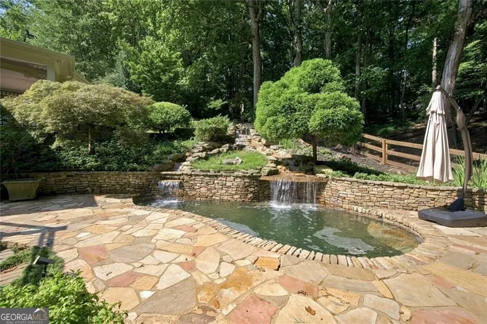 7560 Bridgegate CT Sandy Springs, GA 30350