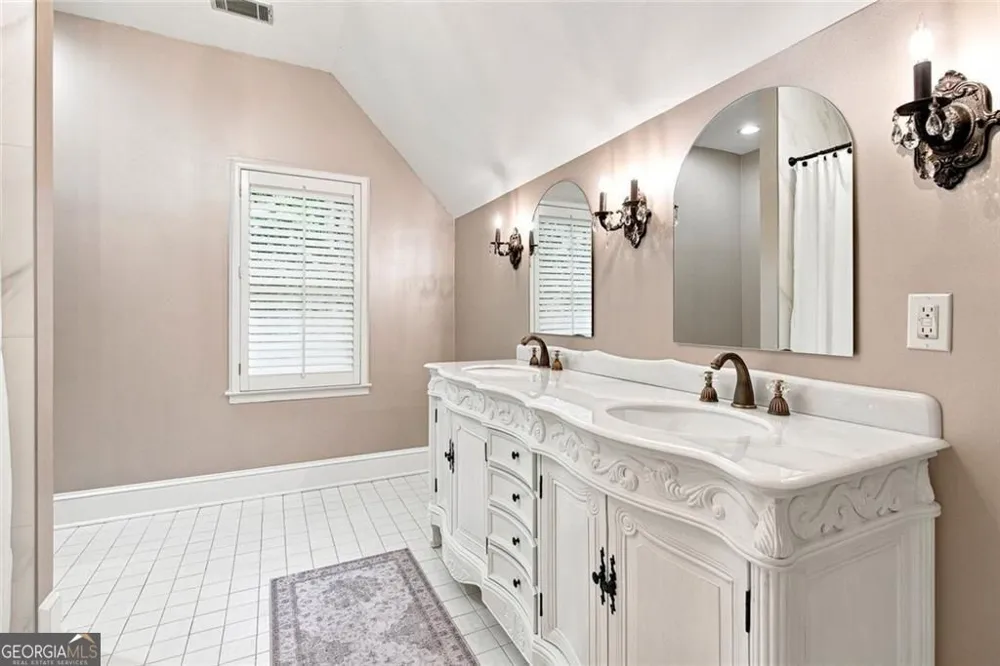 7560 Bridgegate CT Sandy Springs, GA 30350