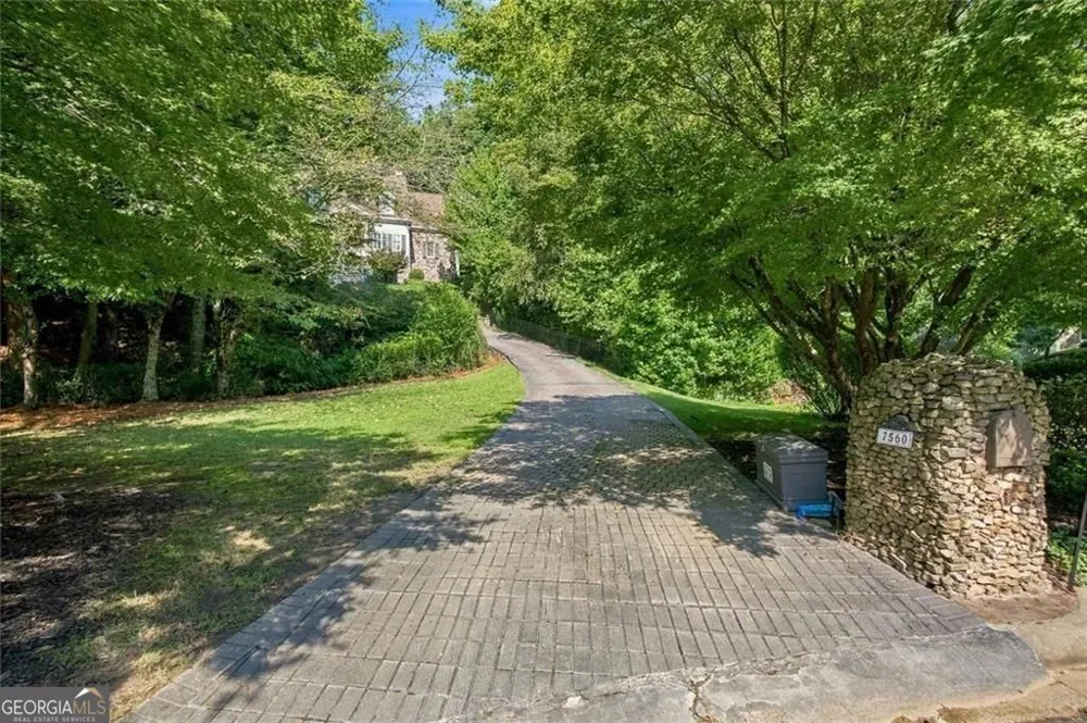 7560 Bridgegate CT Sandy Springs, GA 30350