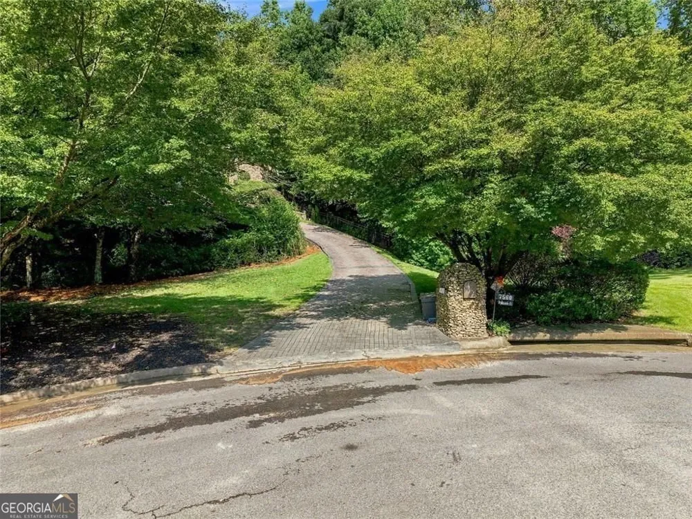7560 Bridgegate CT Sandy Springs, GA 30350