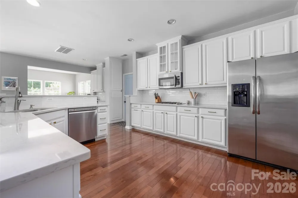 11708 Warfield Avenue Huntersville, NC 28078