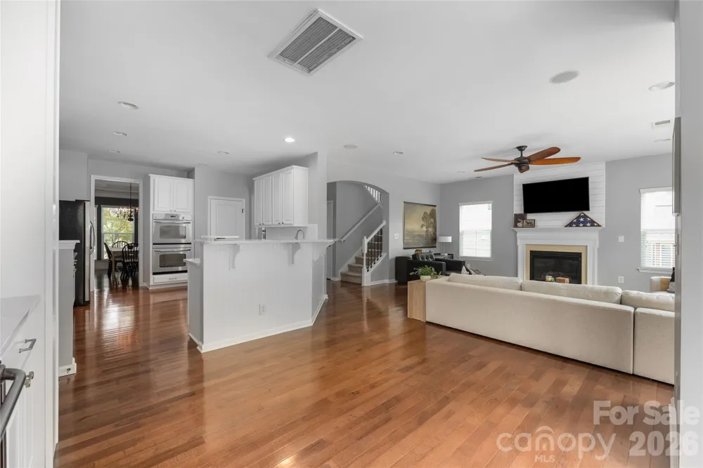 11708 Warfield Avenue Huntersville, NC 28078