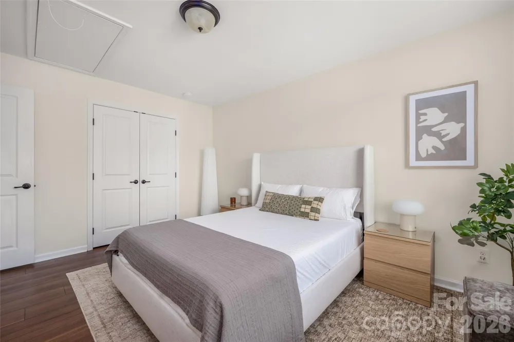 11708 Warfield Avenue Huntersville, NC 28078