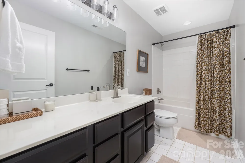 11708 Warfield Avenue Huntersville, NC 28078