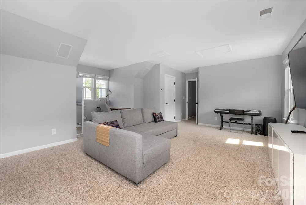 11708 Warfield Avenue Huntersville, NC 28078