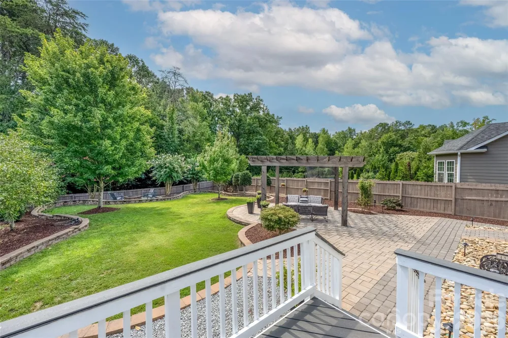 11708 Warfield Avenue Huntersville, NC 28078