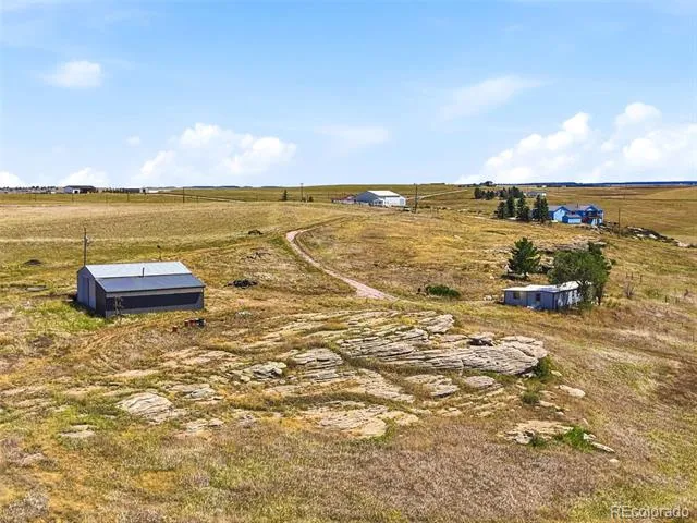 911 Private Road 112 Elizabeth, CO 80107