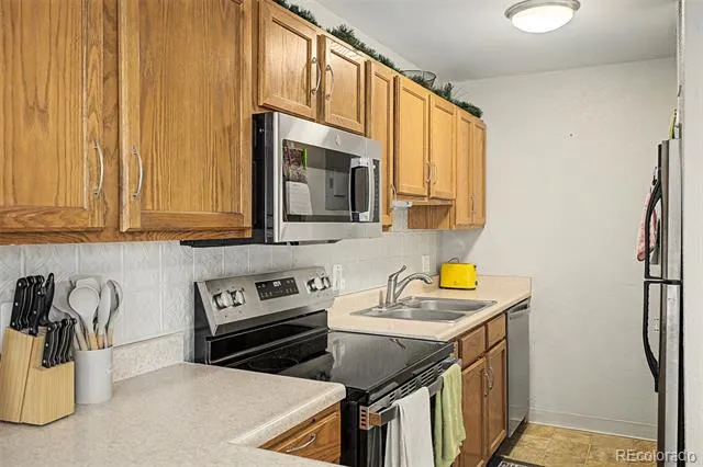 857 S Van Gordon Court #D205 Lakewood, CO 80228
