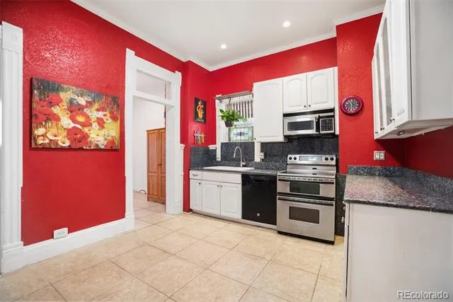 2623 Stout Street Denver, CO 80205