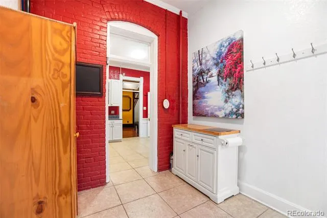 2623 Stout Street Denver, CO 80205
