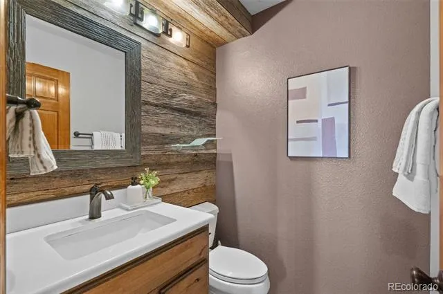 24130 Genesee Village Road Golden, CO 80401
