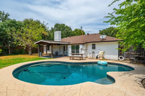4633 Saldana Drive