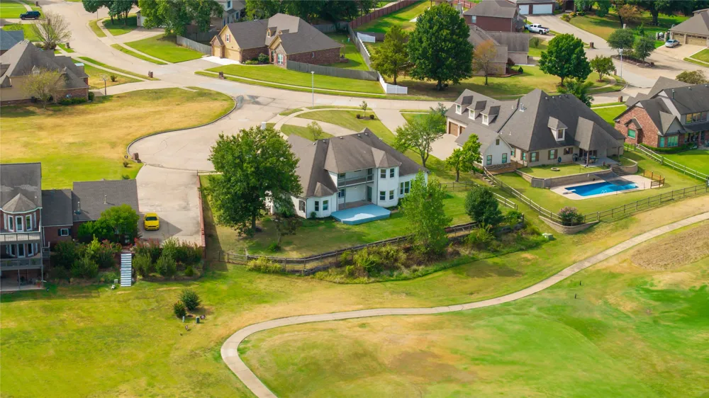 8317 99th East Avenue Owasso, OK 74055
