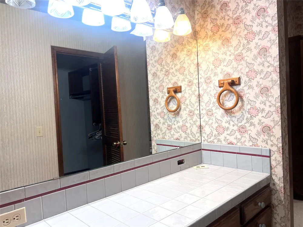 603 Quail McAlester, OK 74501