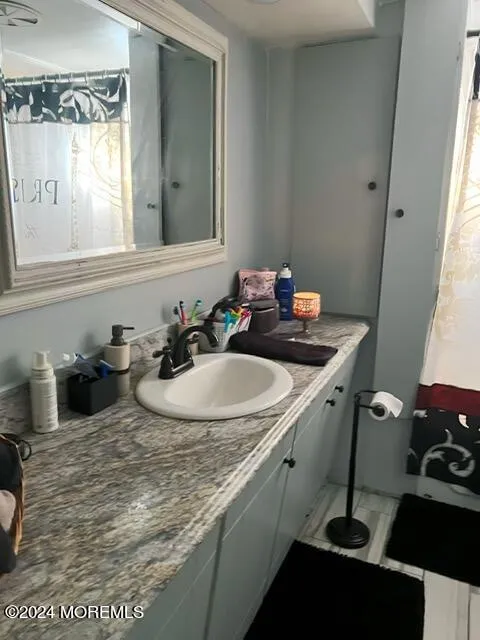 11 Bayshore Mobile Hazlet, NJ 07730