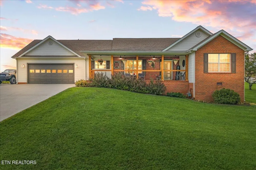 165 County Road 326 Sweetwater, TN 37874