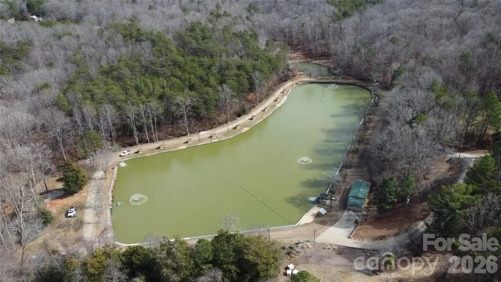 128 Hughey Lake Road Blacksburg, SC 29702
