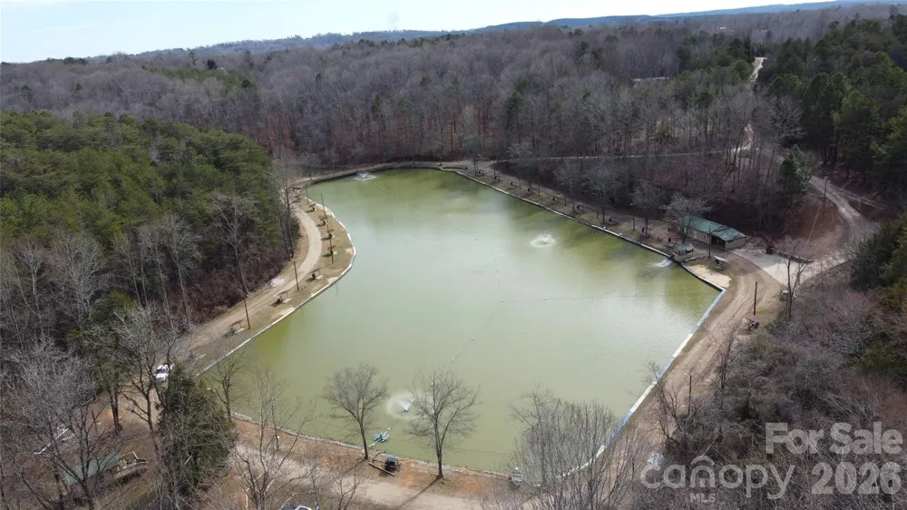 128 Hughey Lake Road Blacksburg, SC 29702