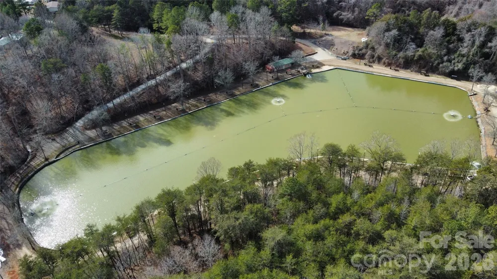 128 Hughey Lake Road Blacksburg, SC 29702