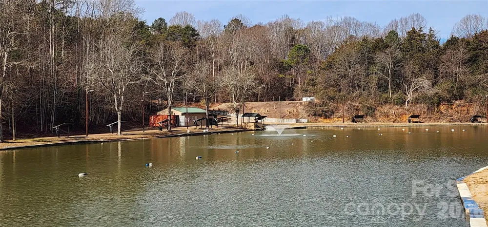128 Hughey Lake Road Blacksburg, SC 29702