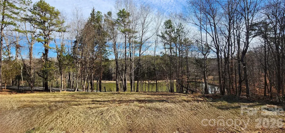 128 Hughey Lake Road Blacksburg, SC 29702