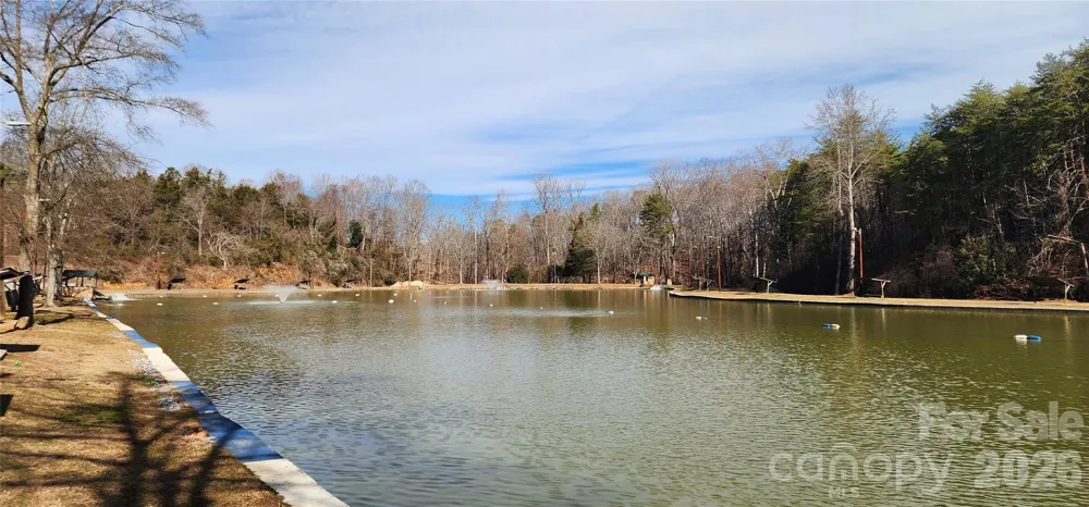 128 Hughey Lake Road Blacksburg, SC 29702