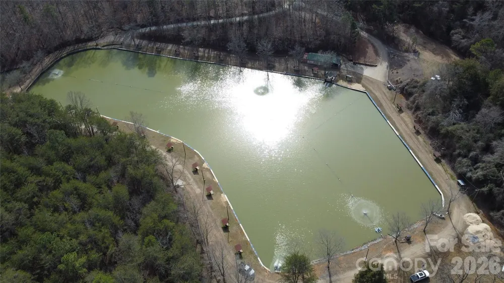 128 Hughey Lake Road Blacksburg, SC 29702