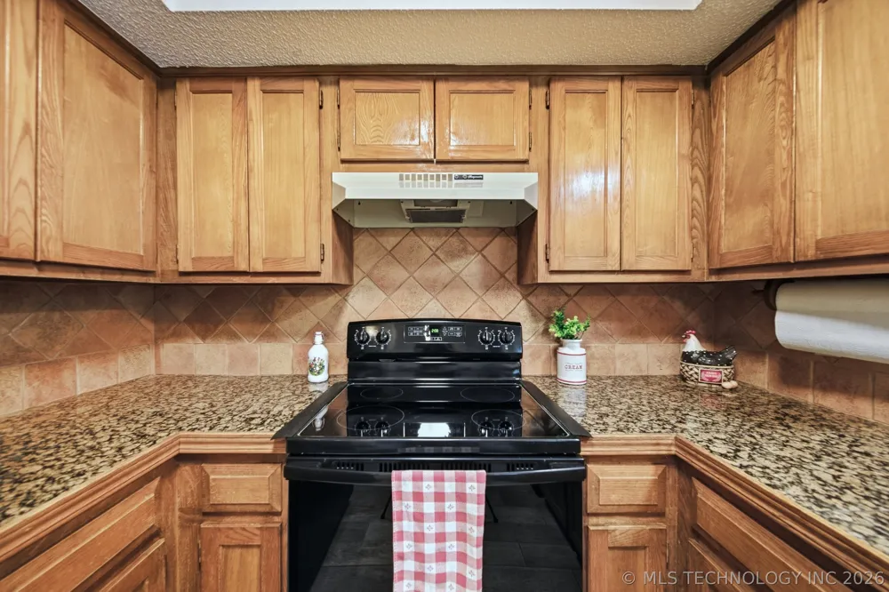 1209 S 111th East Avenue #32-4D Tulsa, OK 74128
