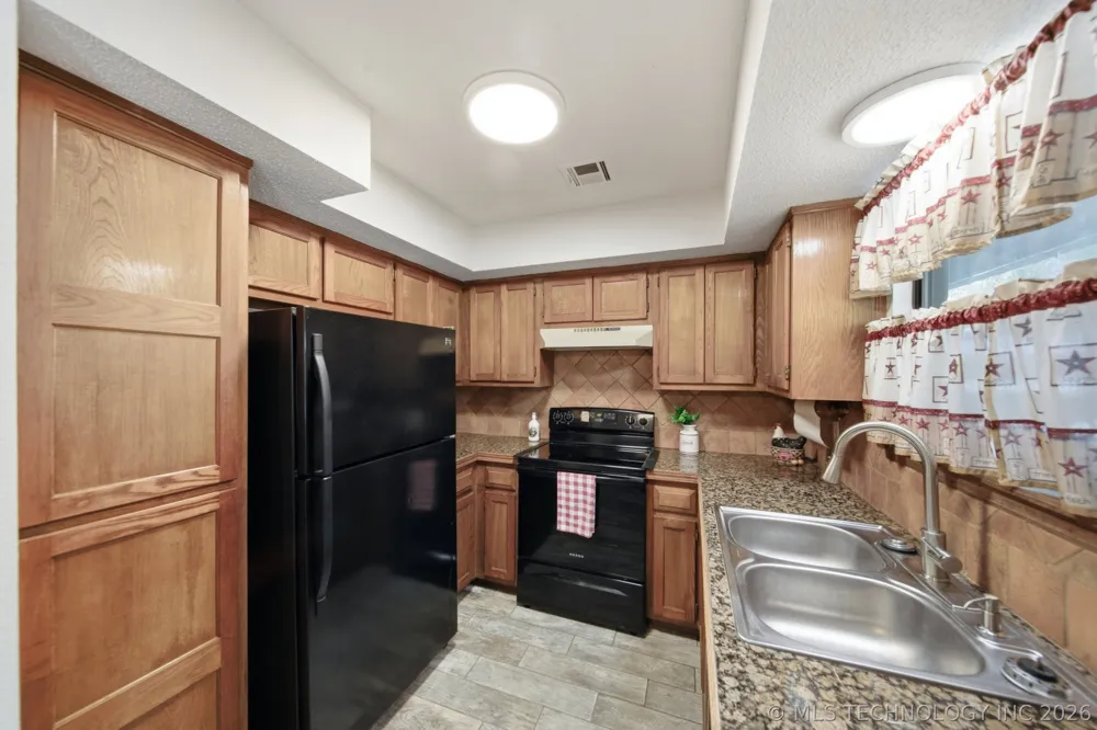 1209 S 111th East Avenue #32-4D Tulsa, OK 74128