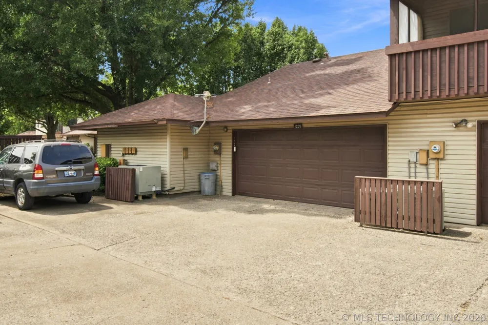 1209 S 111th East Avenue #32-4D Tulsa, OK 74128