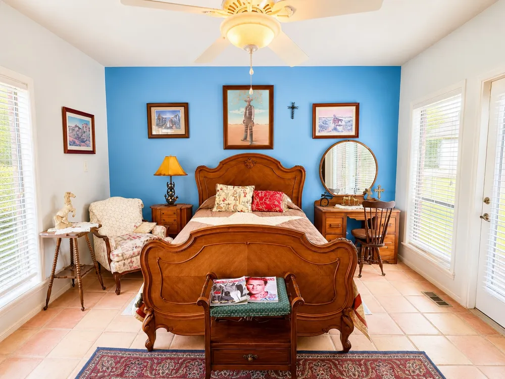 405 Pryor Avenue Pocola, OK 74902