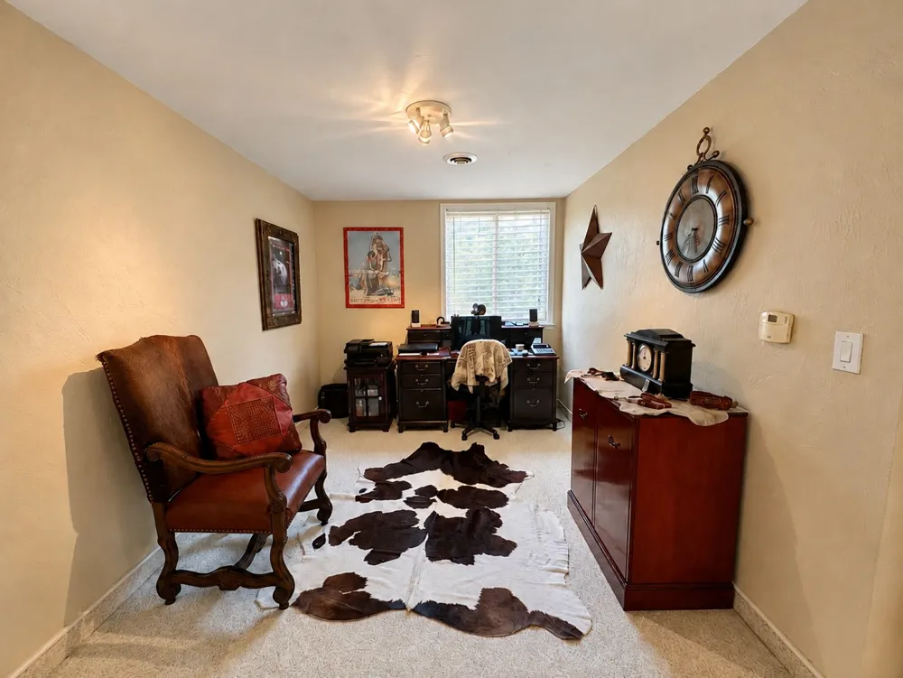 405 Pryor Avenue Pocola, OK 74902