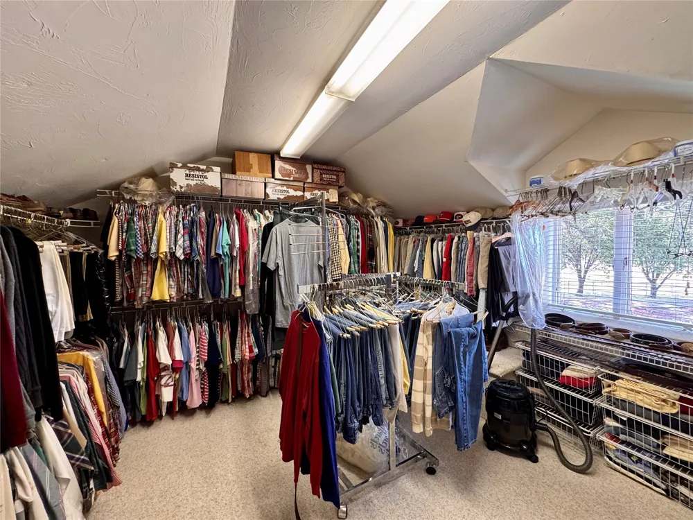 405 Pryor Avenue Pocola, OK 74902