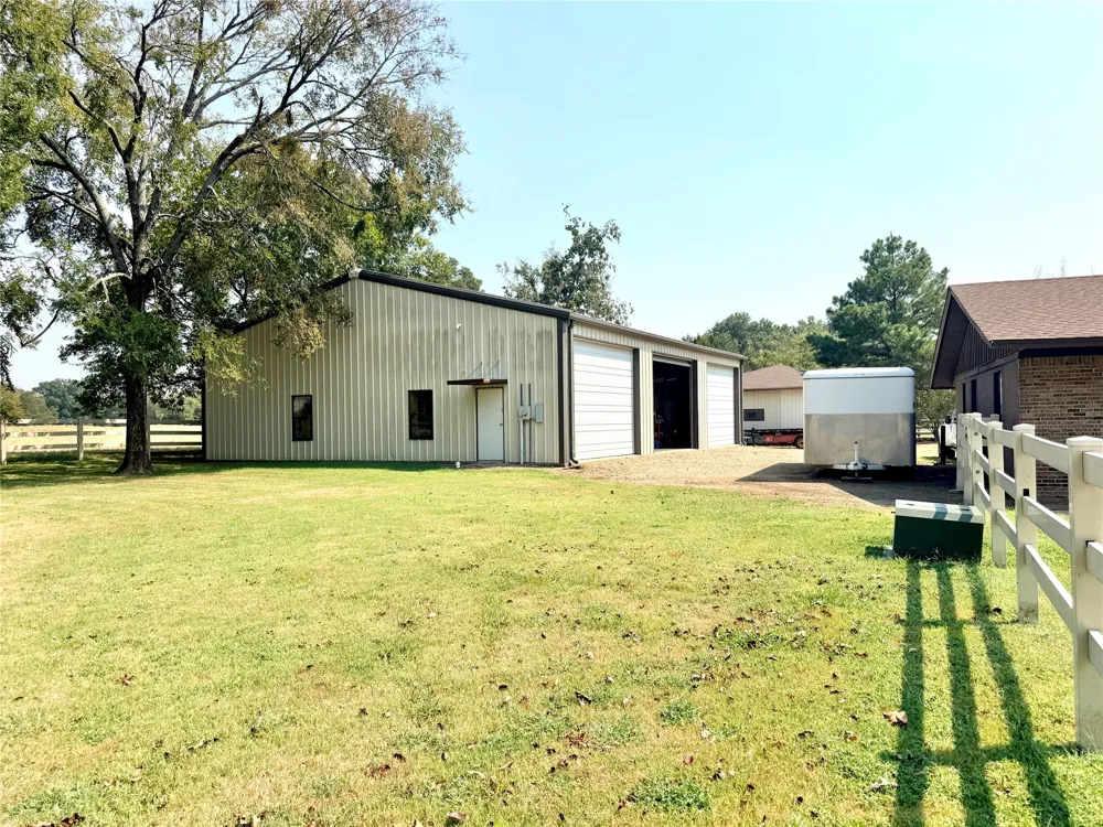 405 Pryor Avenue Pocola, OK 74902