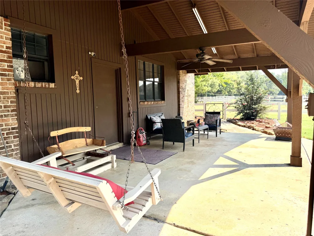 405 Pryor Avenue Pocola, OK 74902