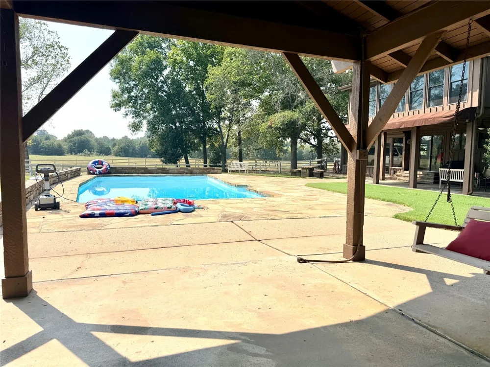 405 Pryor Avenue Pocola, OK 74902