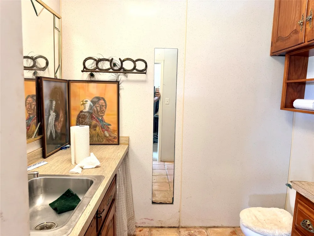 405 Pryor Avenue Pocola, OK 74902