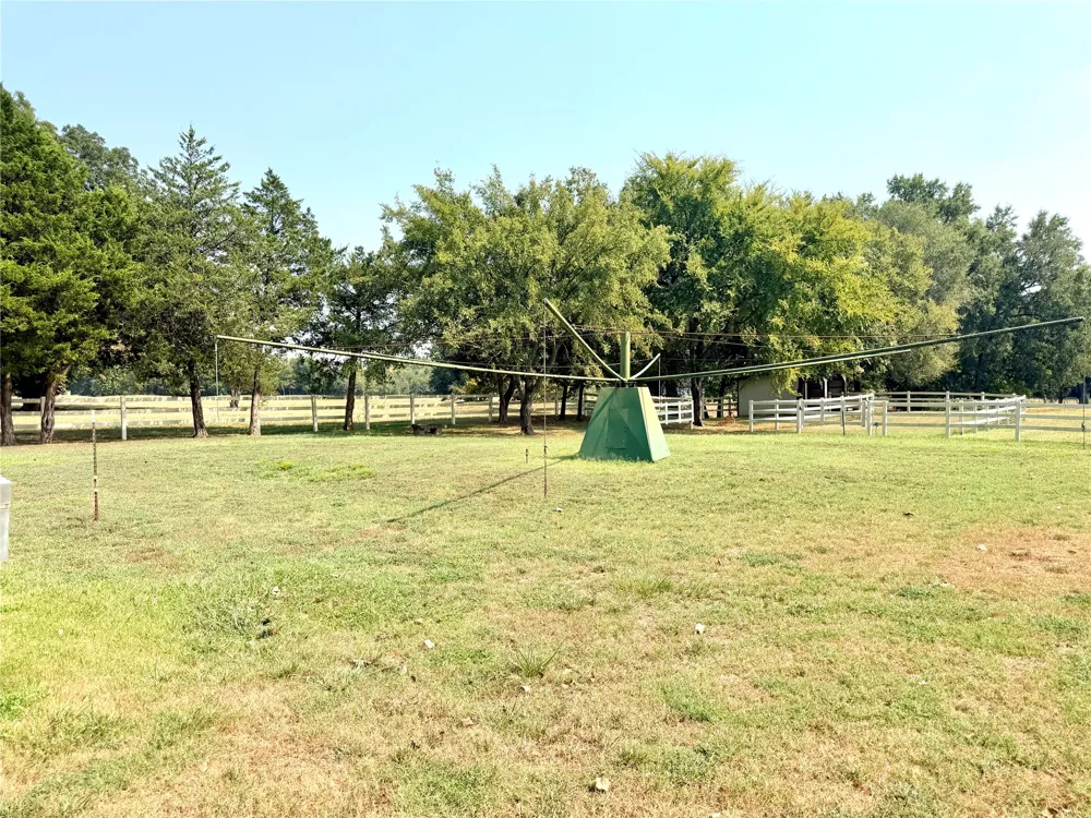 405 Pryor Avenue Pocola, OK 74902