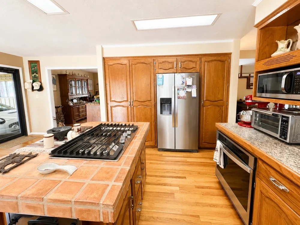 405 Pryor Avenue Pocola, OK 74902