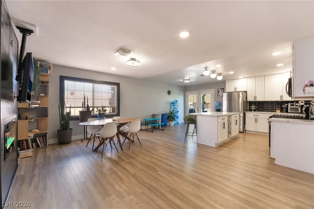 4646 Dennis Way Las Vegas, NV 89121