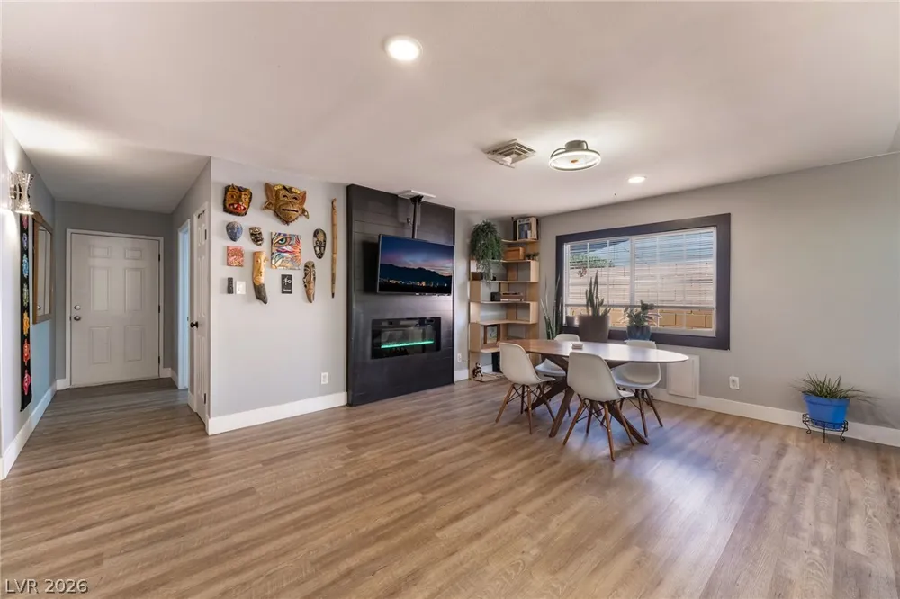 4646 Dennis Way Las Vegas, NV 89121