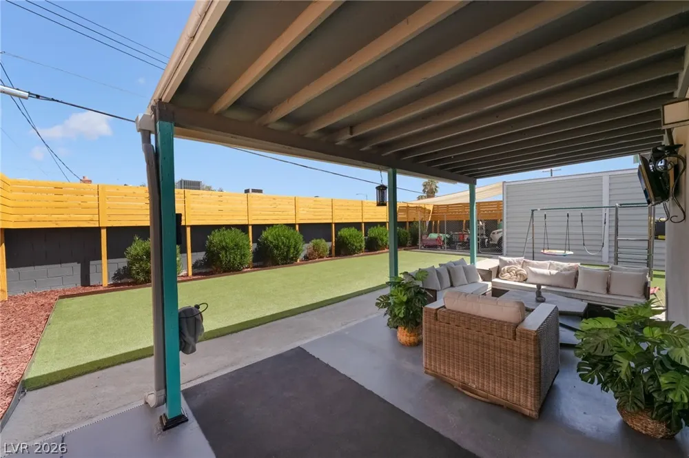 4646 Dennis Way Las Vegas, NV 89121