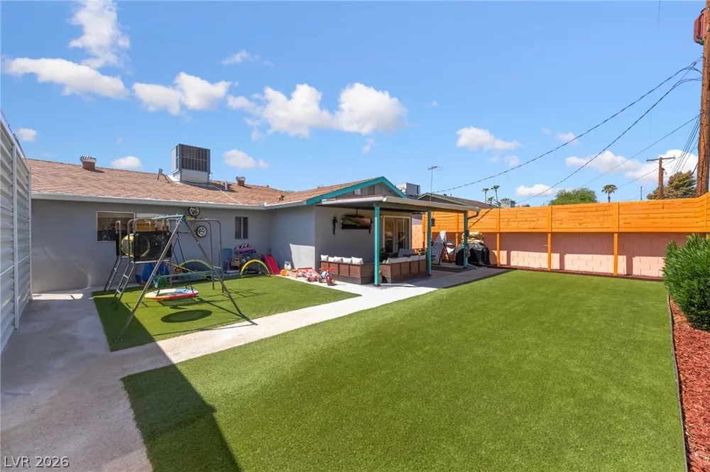 4646 Dennis Way Las Vegas, NV 89121