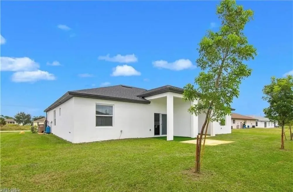 726 Gretchen Avenue S Lehigh Acres, FL 33973