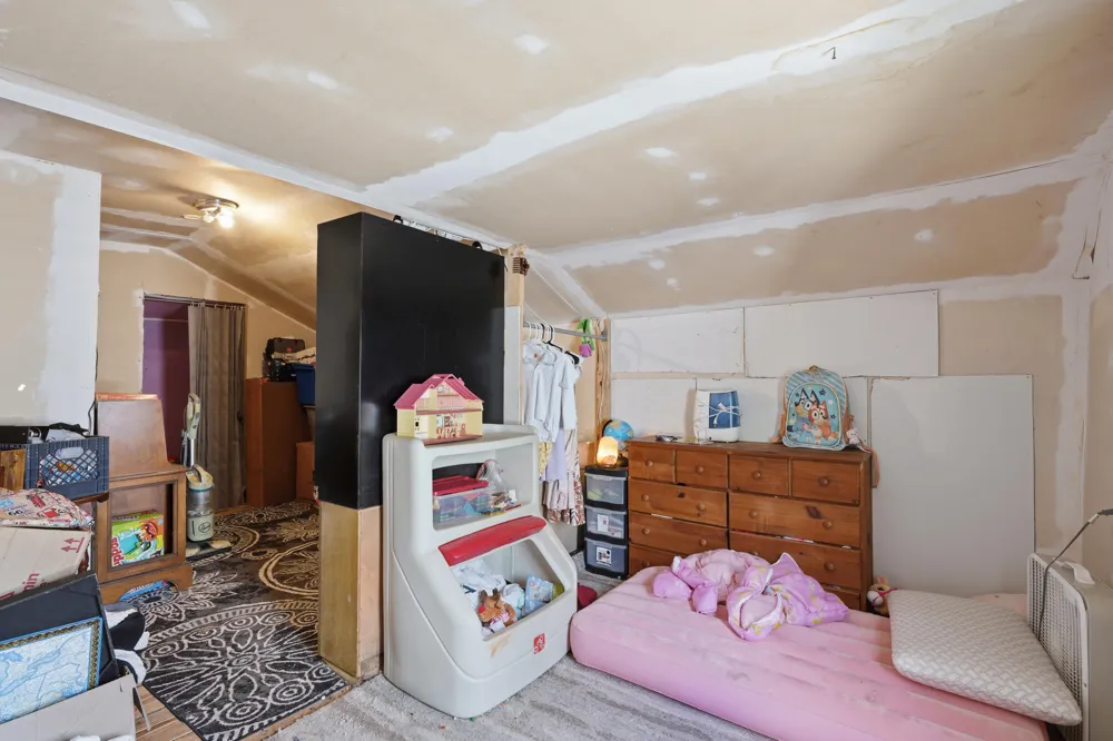 19303 Negaunee Redford Charter Township, MI 48240