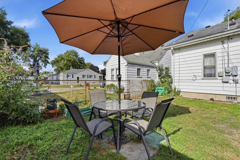 19303 Negaunee Redford Charter Township, MI 48240