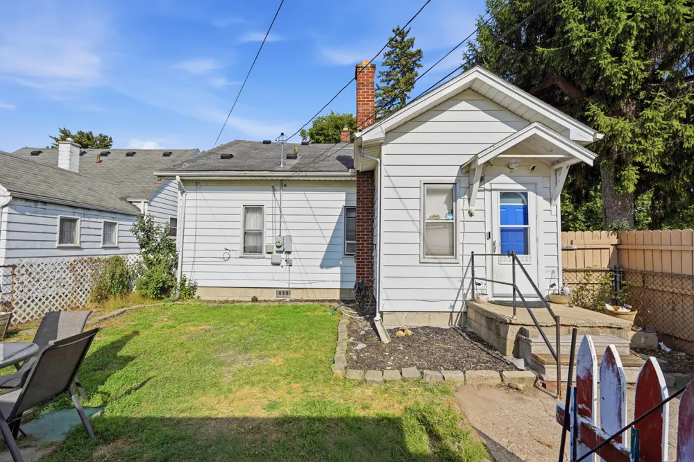 19303 Negaunee Redford Charter Township, MI 48240
