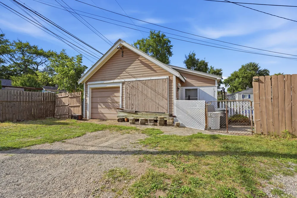 19303 Negaunee Redford Charter Township, MI 48240
