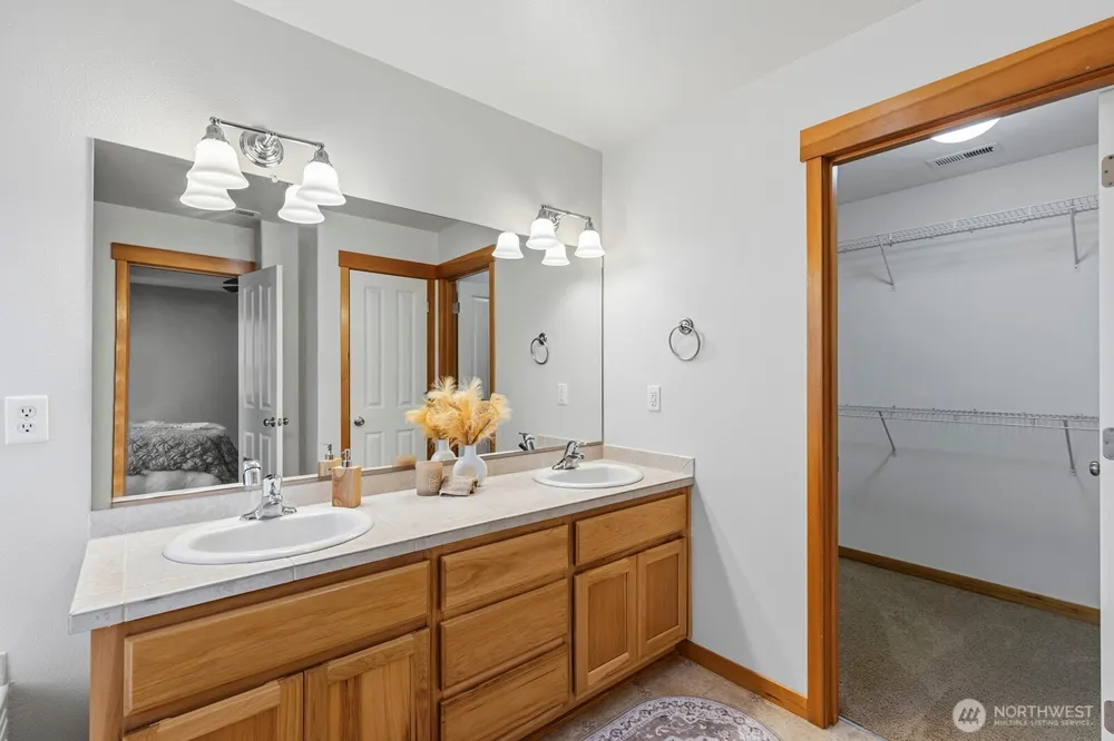 4420 NE 97 STREET Vancouver, WA 98665