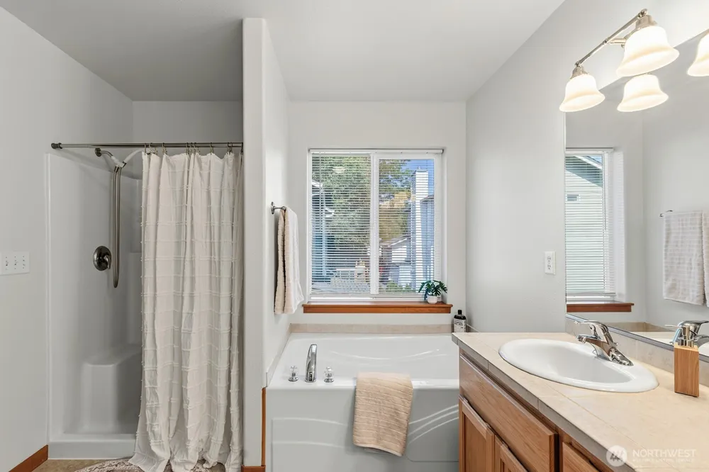 4420 NE 97 STREET Vancouver, WA 98665